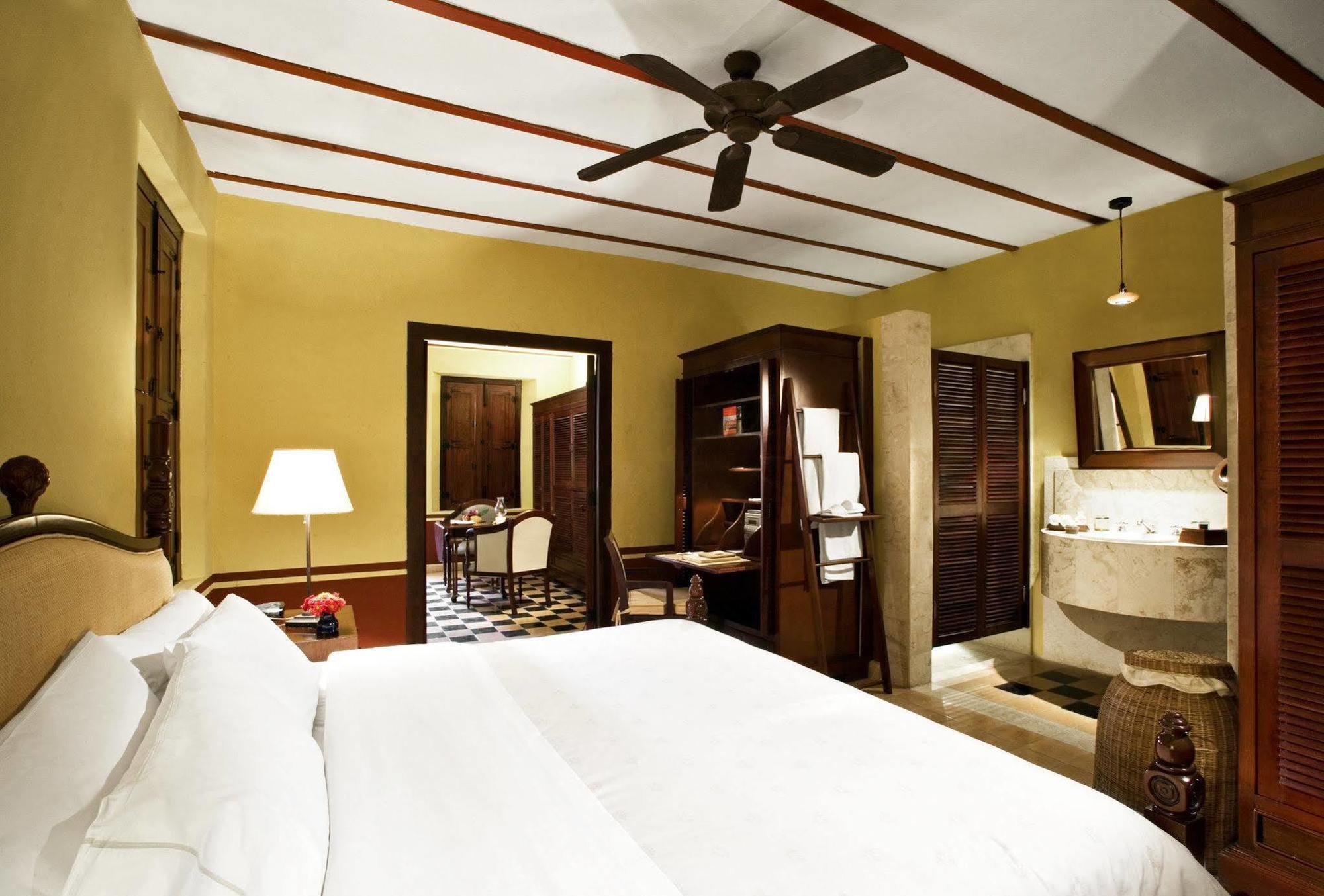 Hacienda Campeche Hotell Exteriör bild