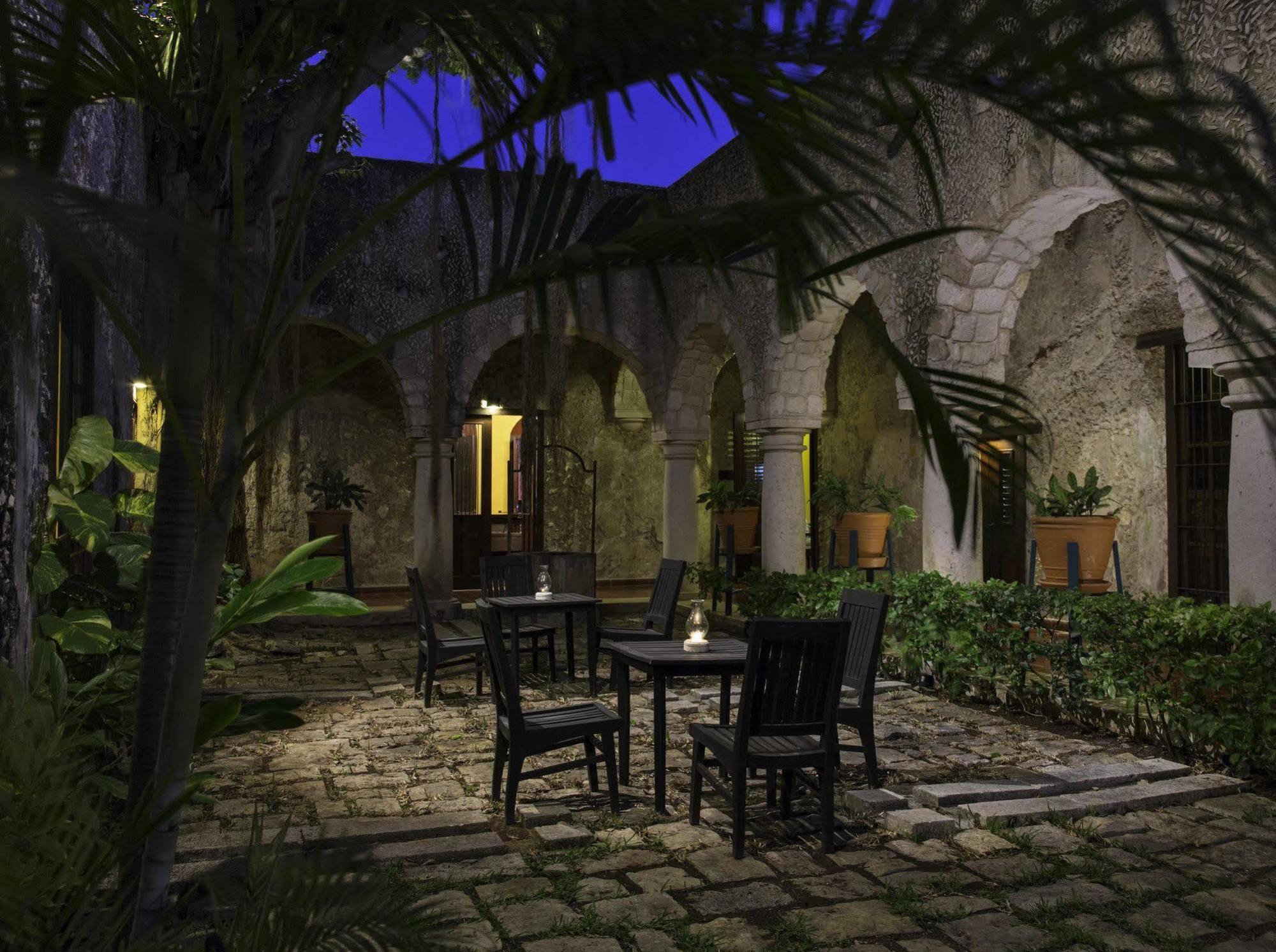 Hacienda Campeche Hotell Exteriör bild